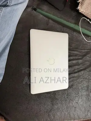 Apple MacBook Air Mid-2014 Ultraportable Laptop