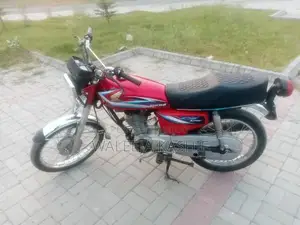 Photo - Honda CG 125 Motorcycle - Reliable Urban Commuter