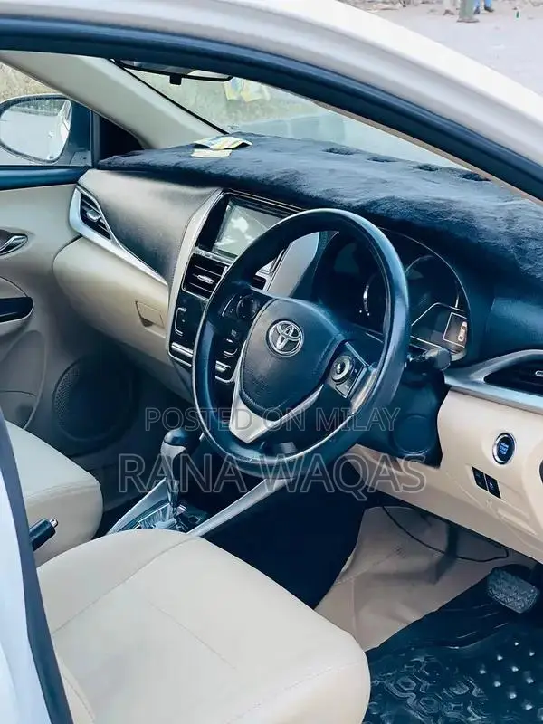 Toyota Yaris 1.5 CVT Sedan - Well-Maintained Family Car