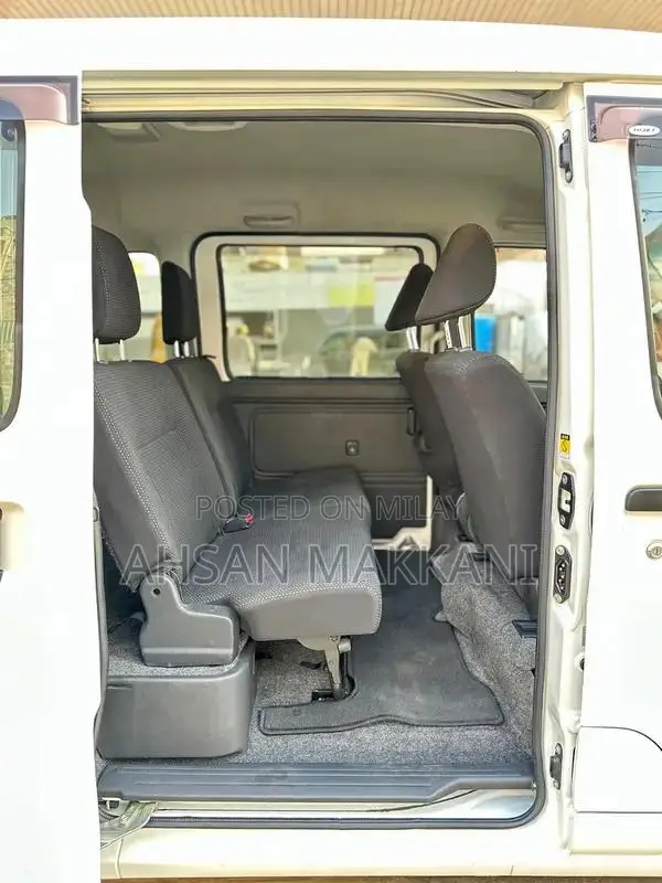 Grade 3.5 4WD SUV with Full Cruise Control