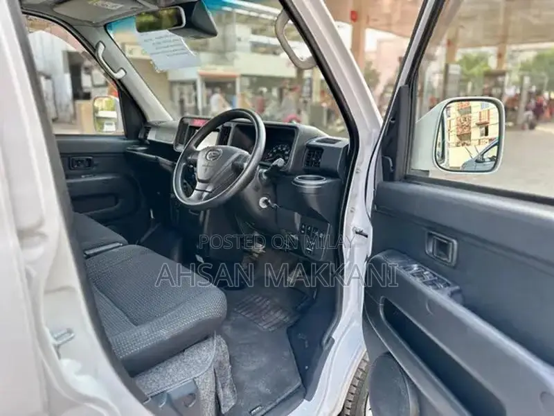 Grade 3.5 4WD SUV with Full Cruise Control