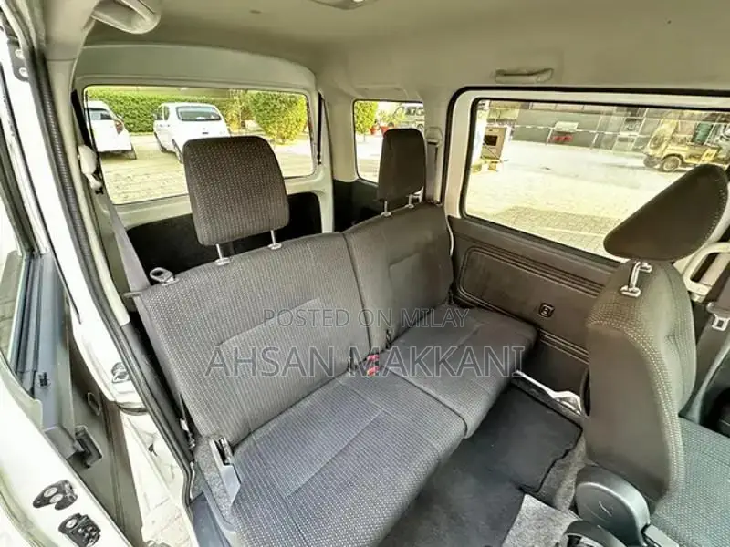 Grade 3.5 4WD SUV with Full Cruise Control