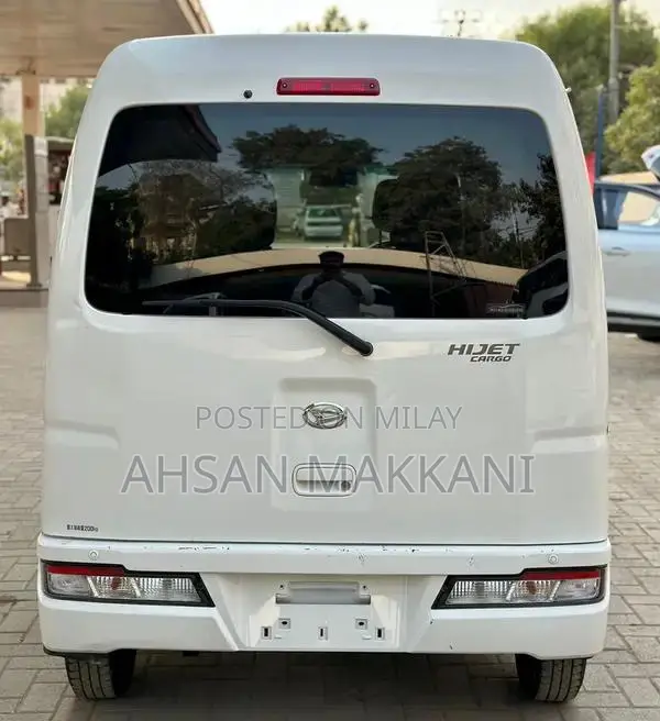 Grade 3.5 4WD SUV with Full Cruise Control