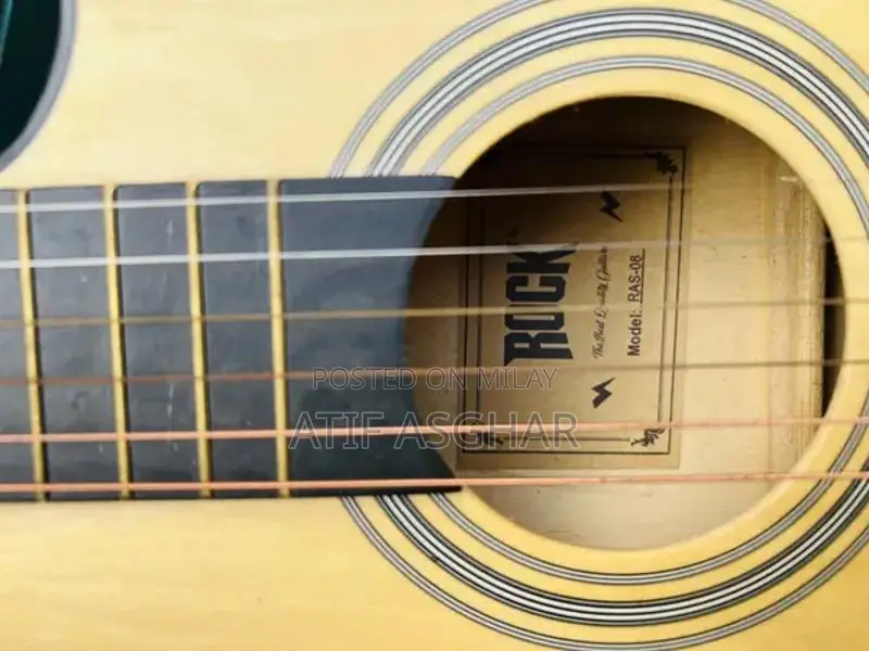 Acoustic Beginner Guitar - Rock Brand Entry Level Model