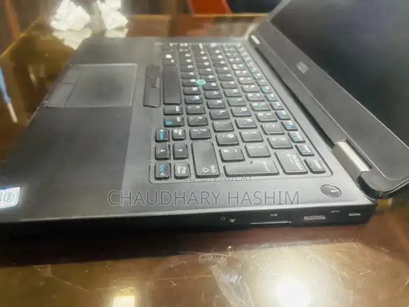 Dell Core i7 Laptop with SSD and AMD Graphics