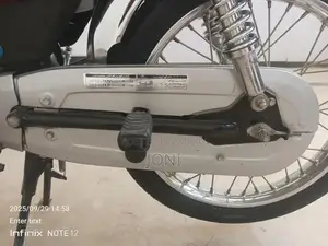 Photo - United US 70 - Lush Zero Meter Condition