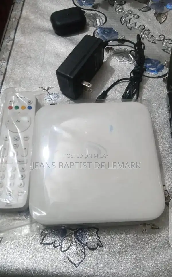 Android TV Box with 2GB RAM, 16GB Storage, 4K Streaming