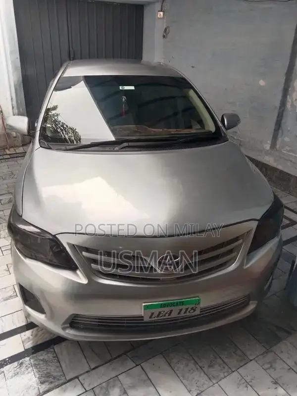 Toyota Corolla Gli Sedan Sedan 2012 Excellent Condition