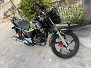 Photo - Honda CB 150 Motorcycle - Showroom Fresh Sport Bike