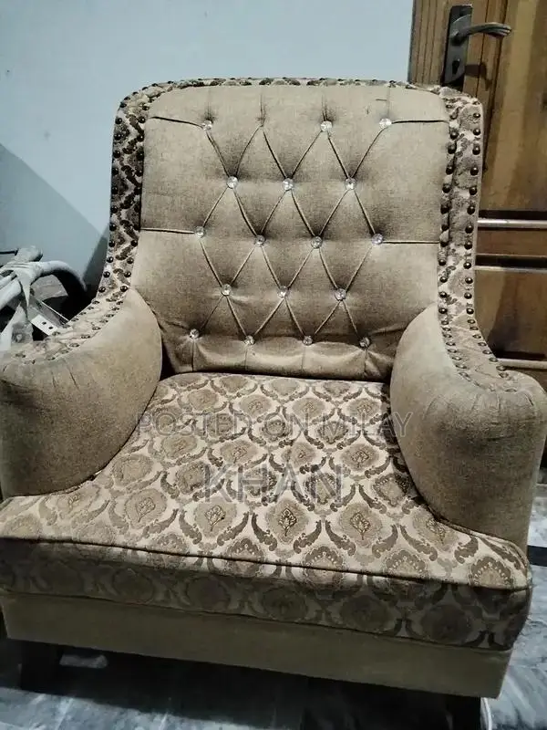 Comfortable Seven-Seater Sofa Set for Relaxing Living Spaces