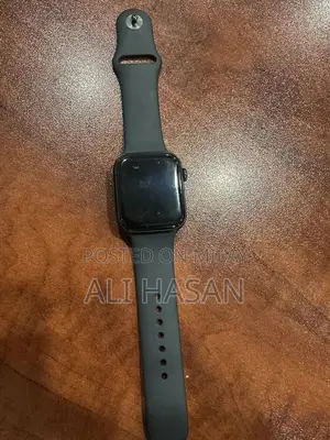 Apple Watch SE 44mm - Lightweight Smartwatch with Fitness Tracking
