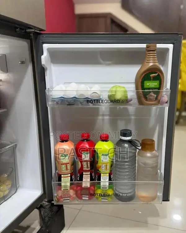 Haier 216L Refrigerator - Compact Cooling Solution for Small Families