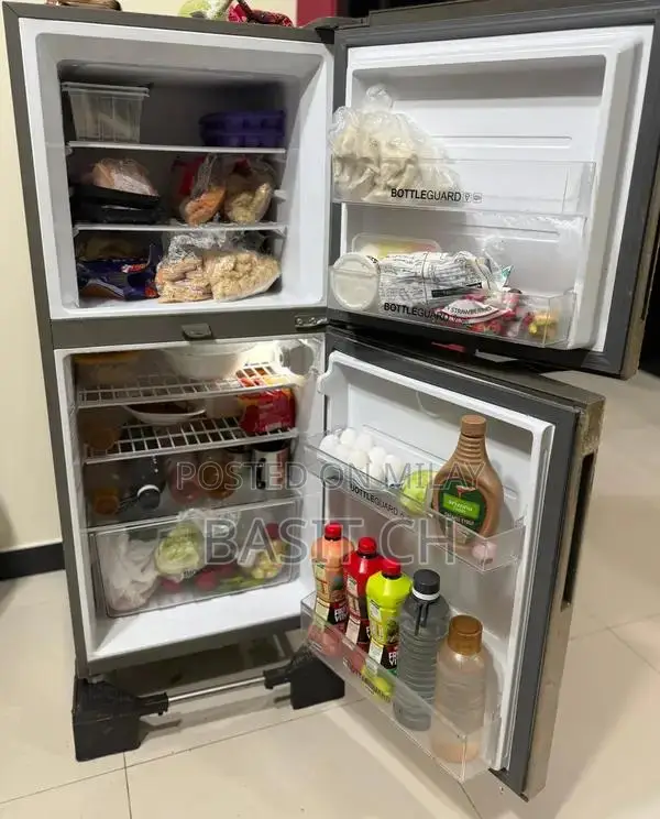 Haier 216L Refrigerator - Compact Cooling Solution for Small Families