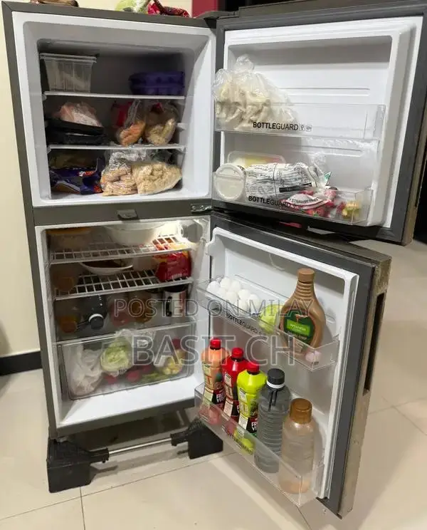 Haier 216L Refrigerator - Compact Cooling Solution for Small Families