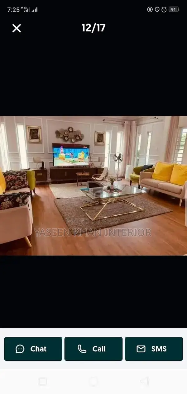 Waterproof Vinyl Flooring with Wooden Patterns and Multiple Designs