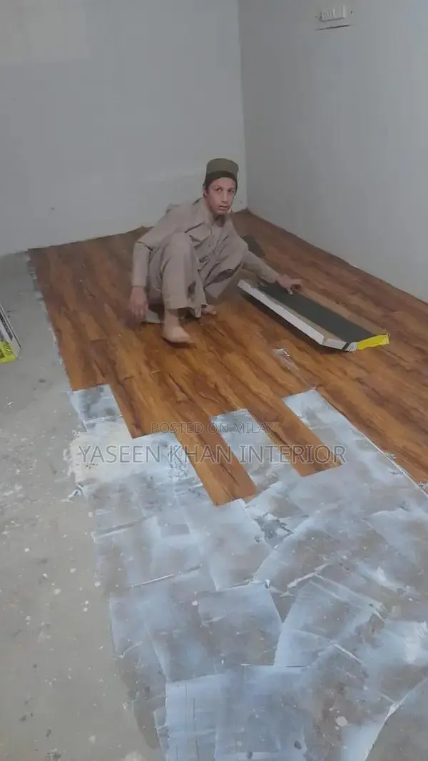 Waterproof Vinyl Flooring with Wooden Patterns and Multiple Designs