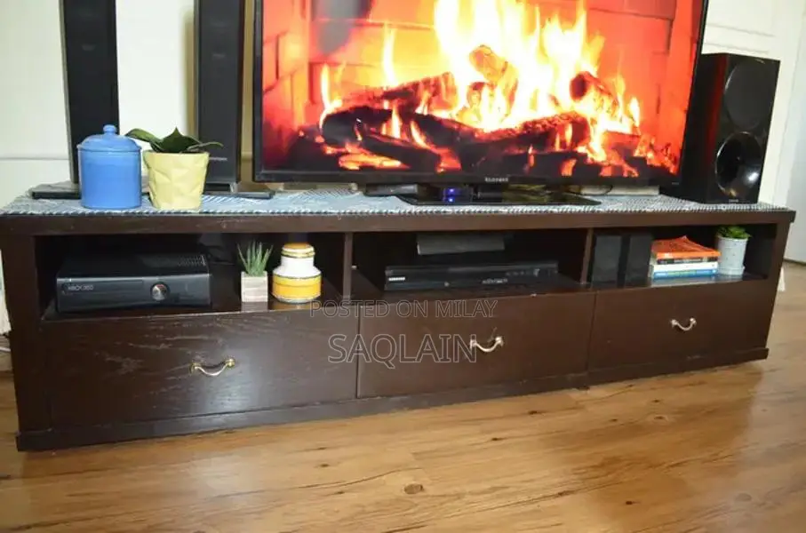 Compact TV Rack - Nearly Perfect Condition