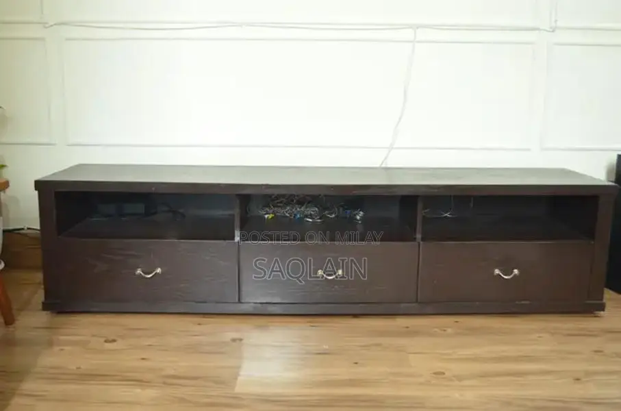 Compact TV Rack - Nearly Perfect Condition