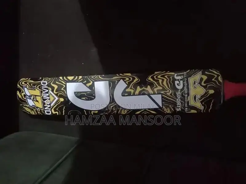 JD Cricket Bat - Professional Grade with Epoxy Finish