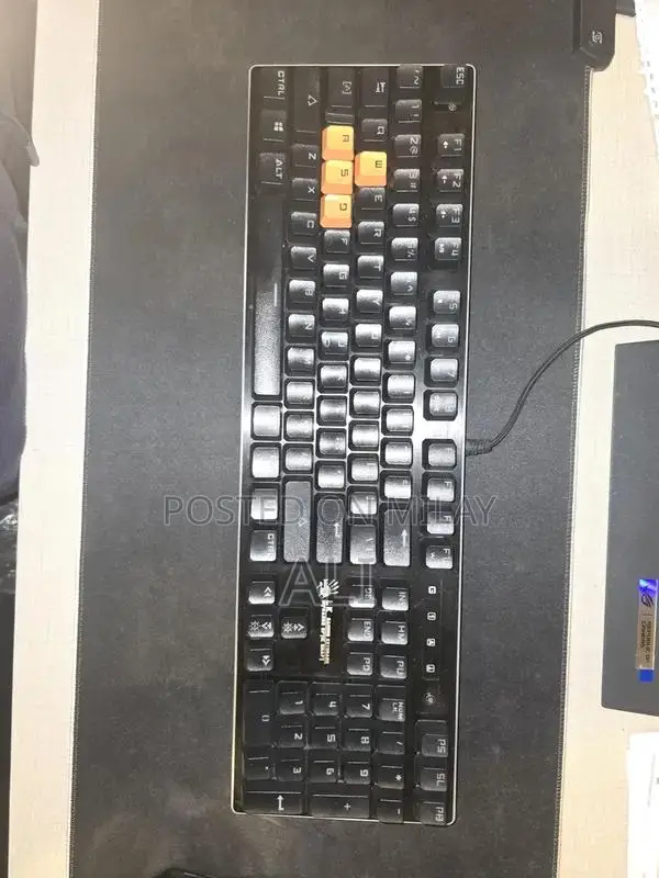 Bloody B820R RGB Gaming Keyboard - Minor RGB Sync Issue