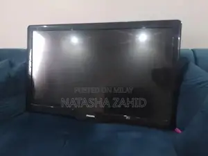 Photo - Philips 46-Inch Non-Android TV with USB Connectivity