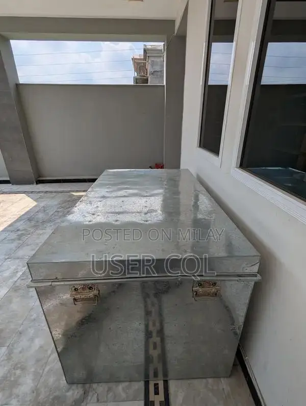 Sturdy Galvanized Iron Trunk with Stand