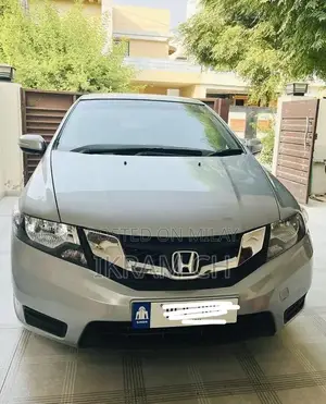 Honda City 2018 Sedan - Smooth Performance Compact Car