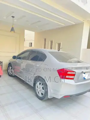 Honda City 2018 Sedan - Smooth Performance Compact Car