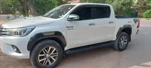 2017 Revo V Truck with Push Start and One-Tone Fender Paint