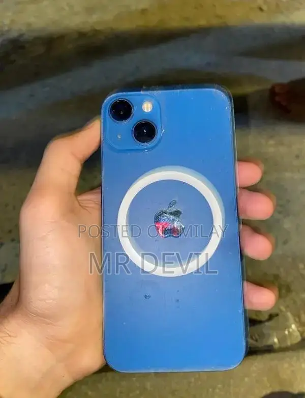 Apple iPhone 13 128GB Pristine Condition Waterproof