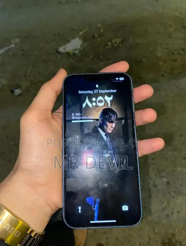 Apple iPhone 13 128GB Pristine Condition Waterproof