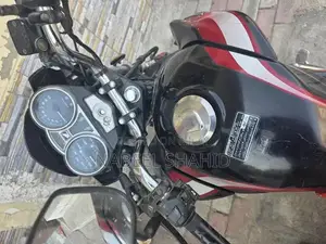 Honda CB 150 F Motorcycle - 2018 Black & Red Model