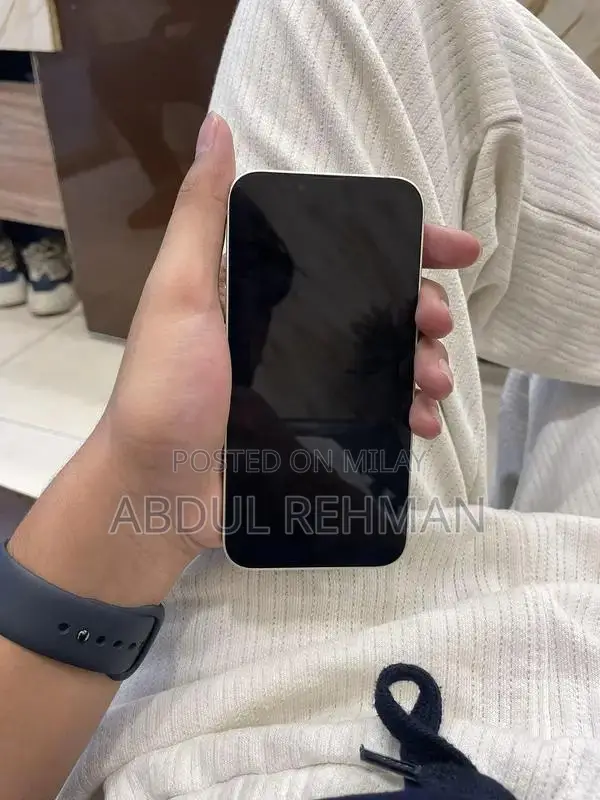 Apple iPhone 13 128GB Smartphone with Good Battery Health