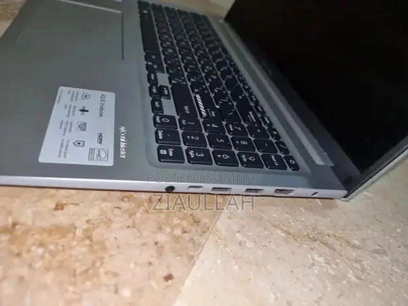 ASUS VivoBook X1605VA Laptop - High Performance Intel Core i7