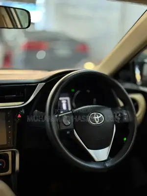 Toyota Corolla Altis 1.6 X Automatic Sedan