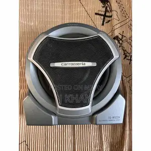 Compact Under-Seat Audio Buffer Amplifier for Enhanced Sound