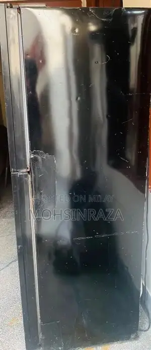 Orient 4.9 Feet Tall Fridge Freezer