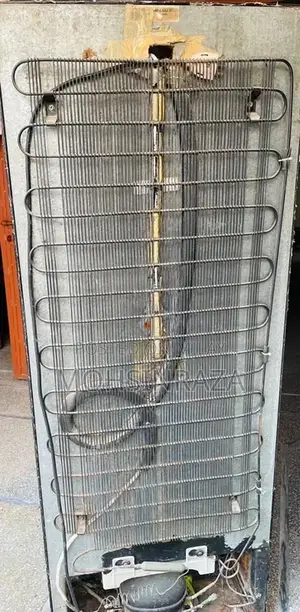 Orient 4.9 Feet Tall Fridge Freezer