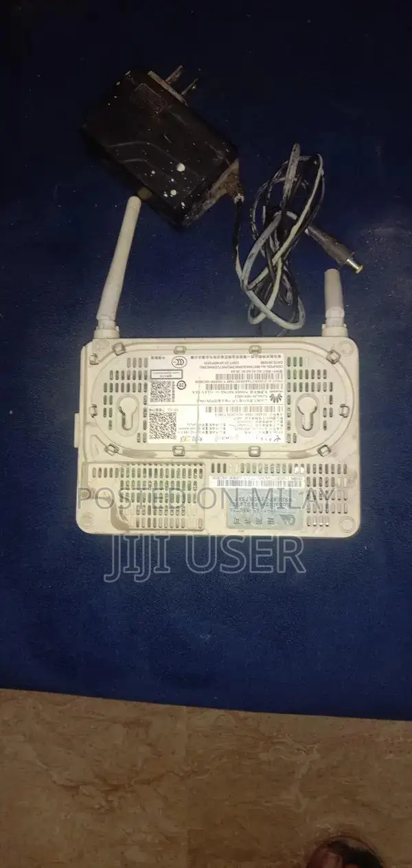 Huawei WiFi Router ONT for Fiber Internet