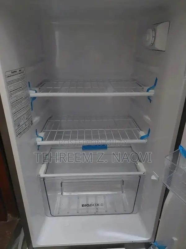 Haier 186L Double Compartment Refrigerator with Freezer