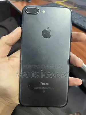 Apple iPhone 7 Plus 128GB Jet Black Smartphone