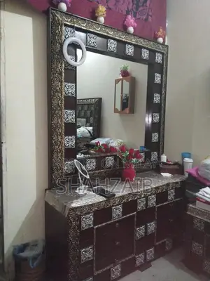 Photo - Complete Bedroom Furniture Set - Bed, Dressing Table, Side Tables