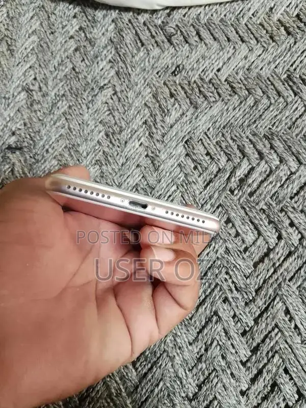 iPhone 7 Plus 128GB Rose Gold Smartphone