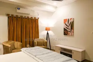 Luxury Service Apartments in Bahria Town with Special Offer