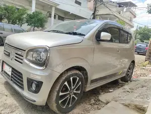 Suzuki Alto Compact Hatchback - Efficient Urban Driving Solution