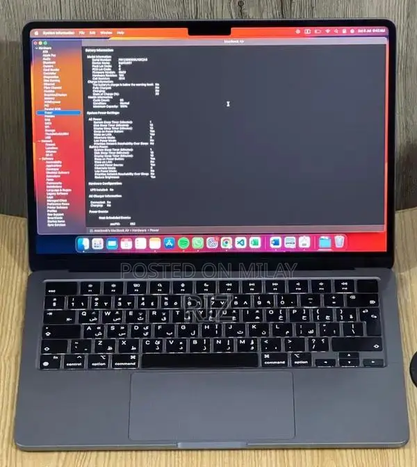 Apple MacBook Air M2 Ultralight Laptop 8GB RAM 256GB SSD