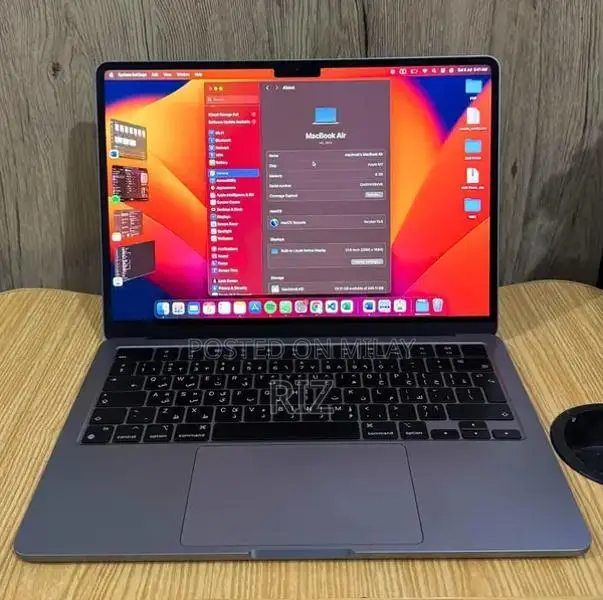 Apple MacBook Air M2 Ultralight Laptop 8GB RAM 256GB SSD