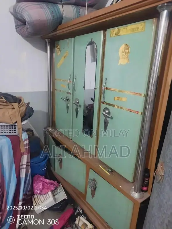 Strong Steel Almirah with Secure Lock System