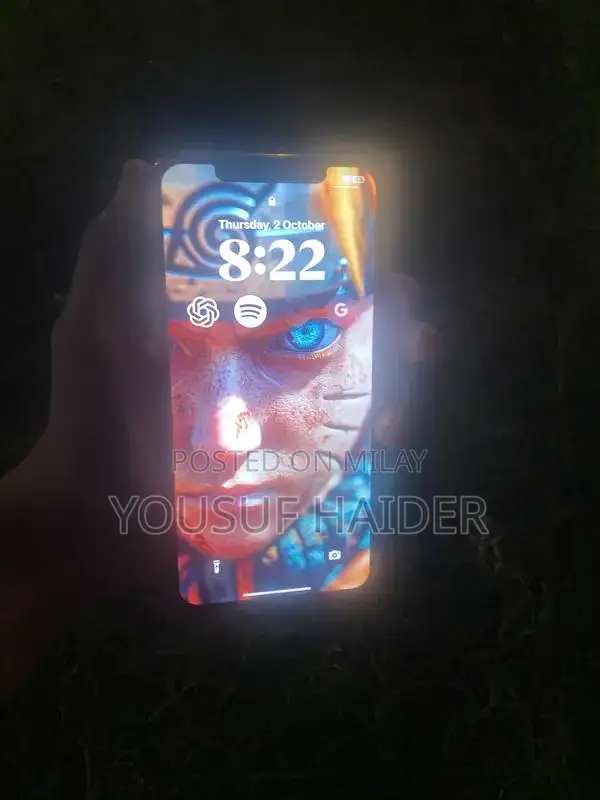 Pre-Owned iPhone XS Max with Rose Gold Border and 98% Battery