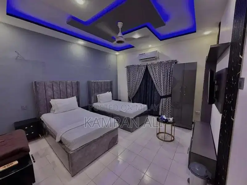 Comfortable Furnished Guest Room with Amenities